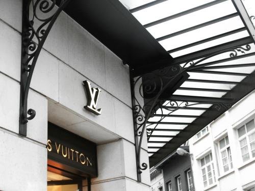 Louis Vuitton Job Offer